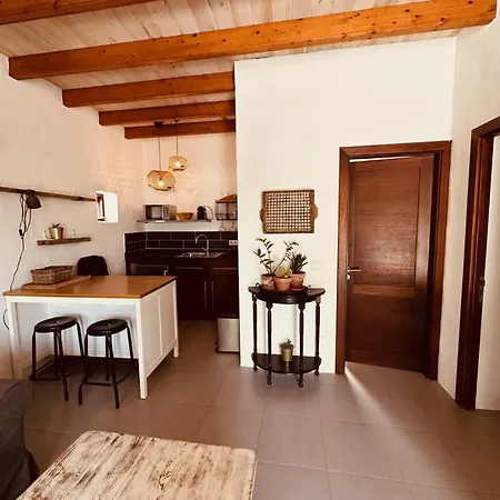 בית כפרי Finca Tiagua *